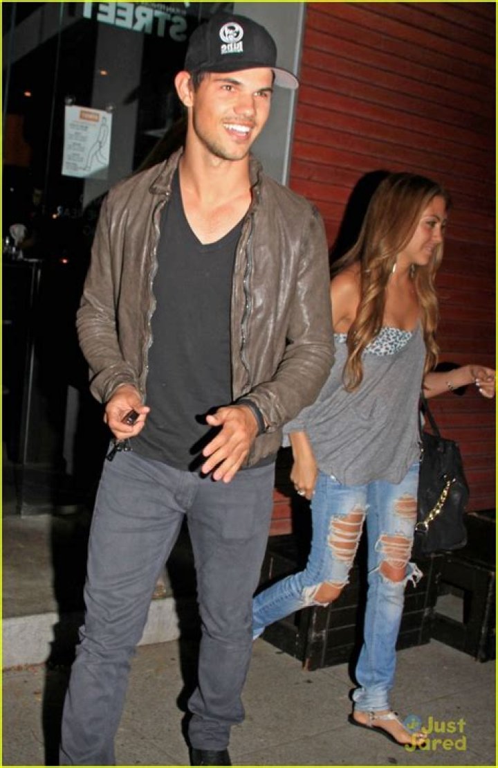 American actror: Taylor Lautner, beloved, crush and hence dated famous celebs