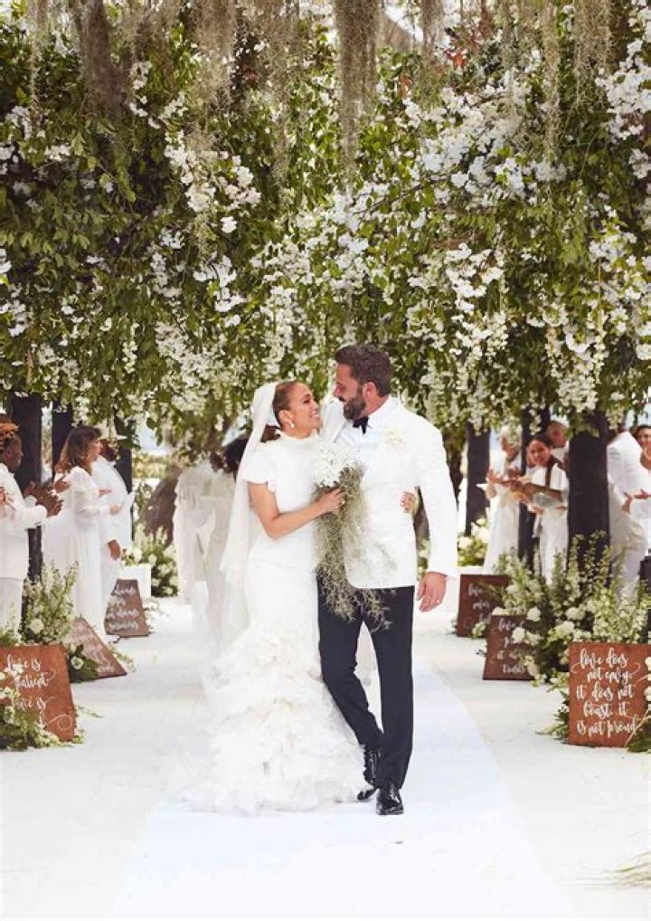 Ben Affleck & J.Lo’s Georgia wedding, reception & brunch were all outdoor