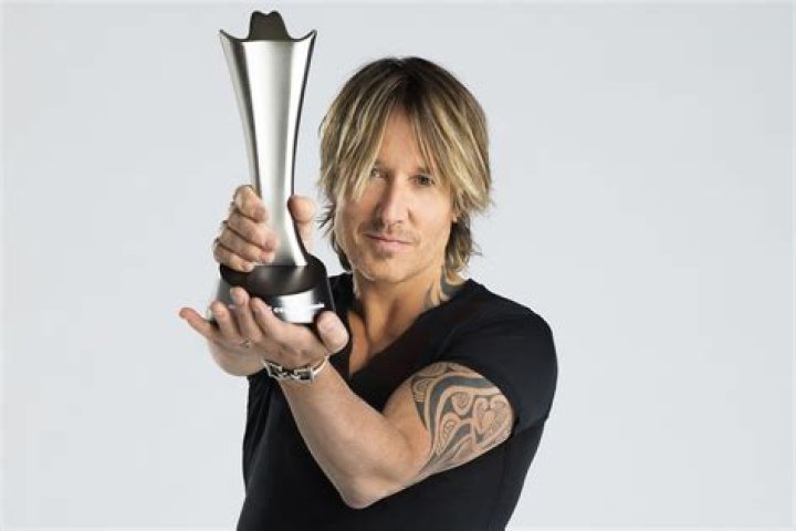 Chris Stapleton Bio (Wiki) 