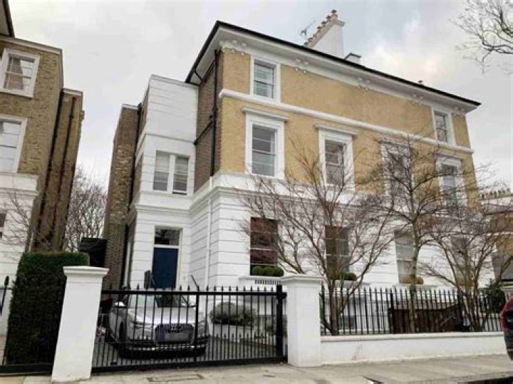 Hugh Grant bought his baby-mama a $2 million house in London
