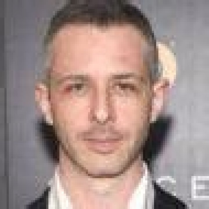 Jeremy Strong Bio (Wiki) 