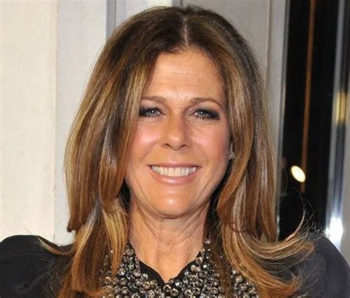 Julianne Phillips Bio (Wiki) 