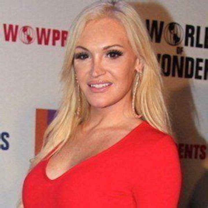 Kylie Sonique Bio (Wiki) 