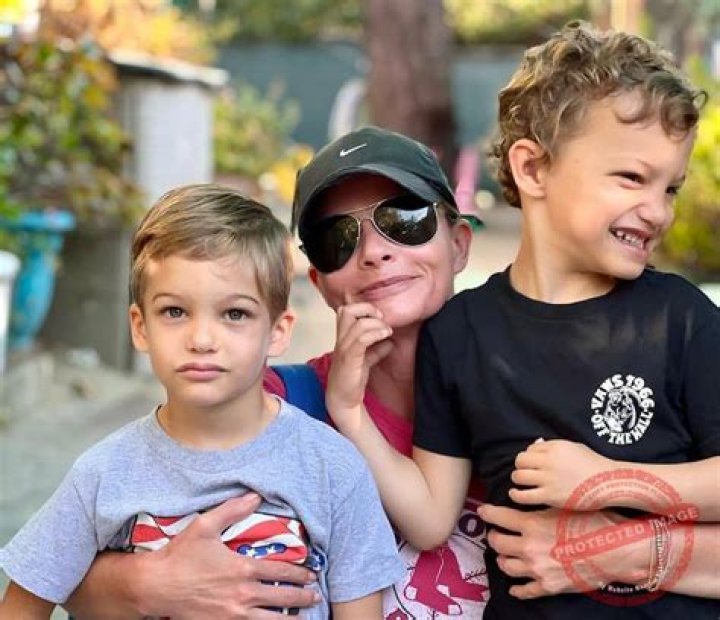 Lenon Hijazi Bio (Wiki) 