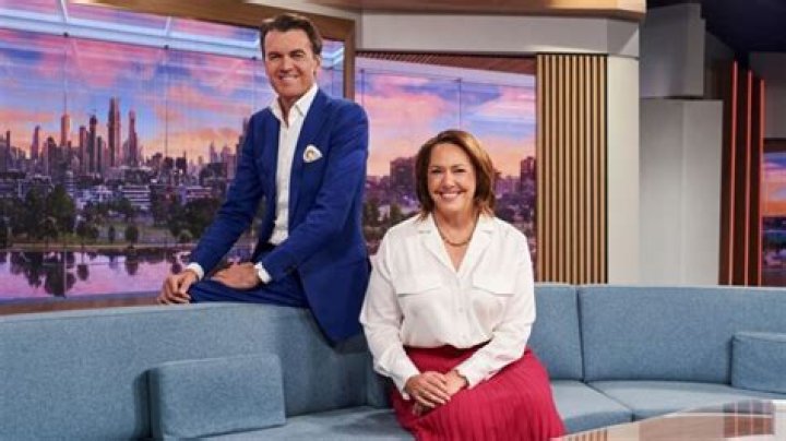 Lisa Millar, ABC News Breakfast Show host revealed that her demanding career led to the demise of her marriage!