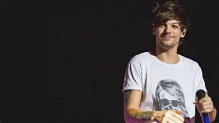 Louis Tomlinson Bio (Wiki) 