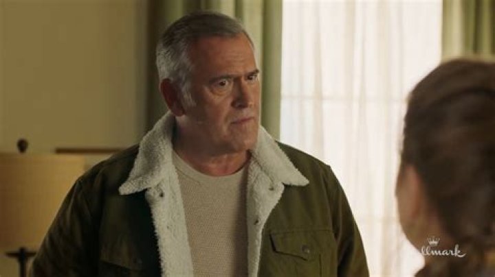 Moira Kelly Bio (Wiki) 