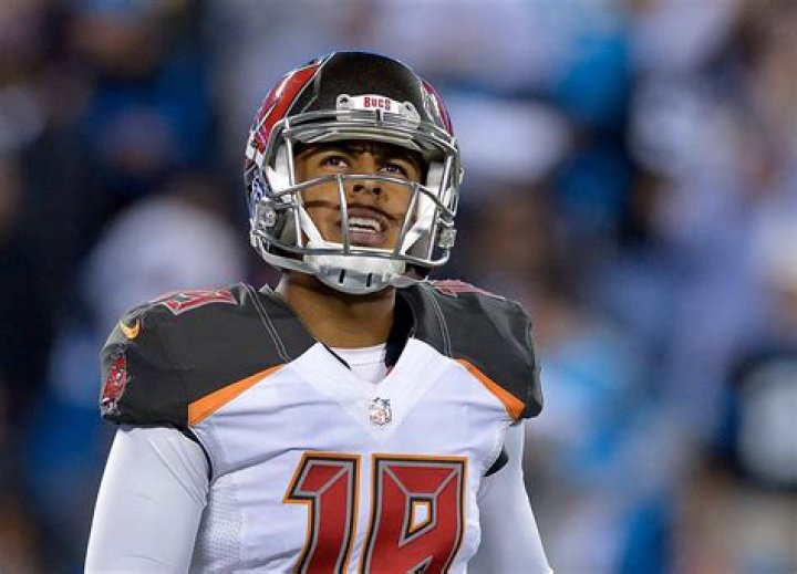 Roberto Aguayo Bio (Wiki) 