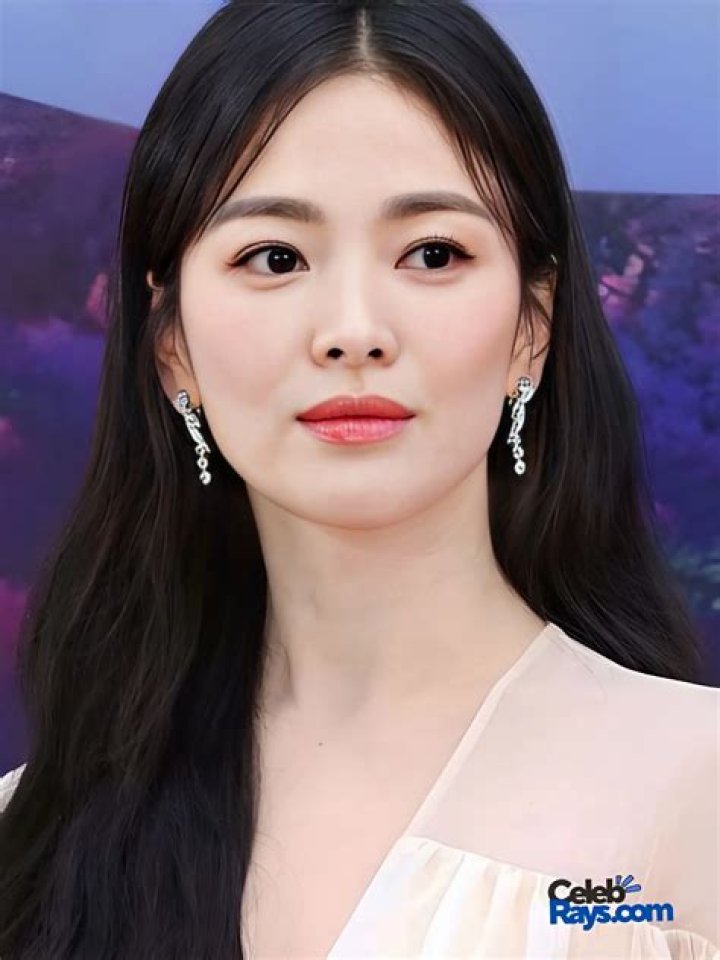 Song Hye-kyo Bio (Wiki) 