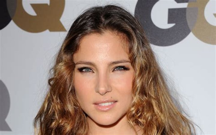 Spanish actress Elsa Pataky’s career. Let’s know about her relationships, affairs and much more