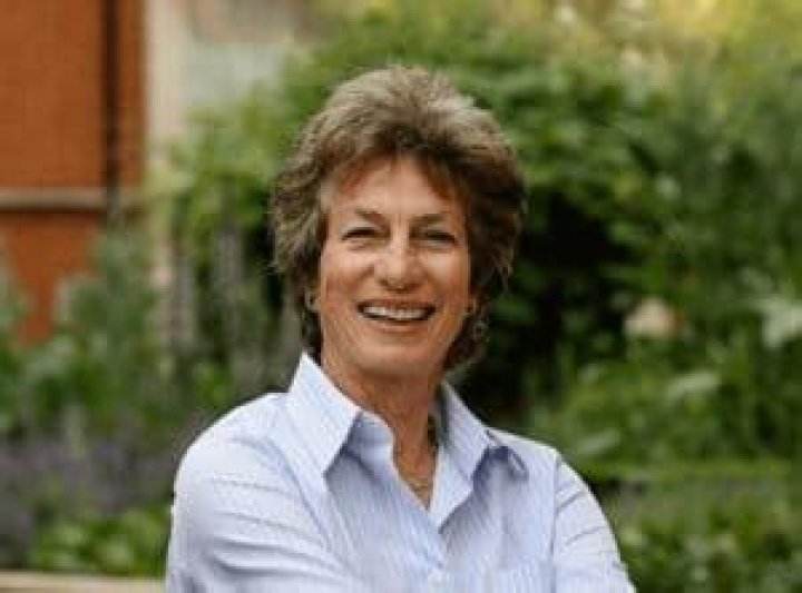 Virginia Wade Bio (Wiki) 
